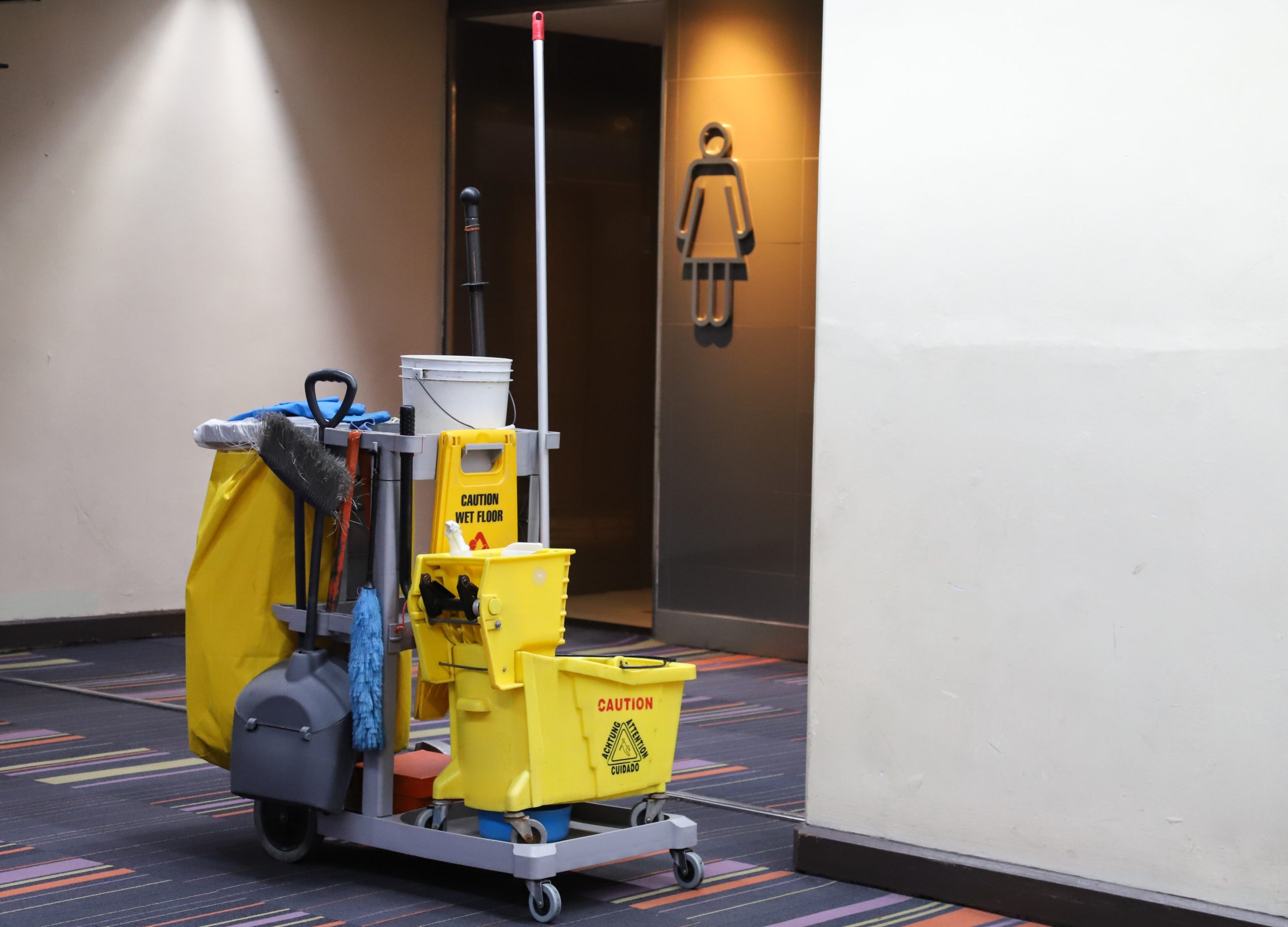 Commercial cleaning supplies in Toronto